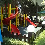 호텔 Astra 2*