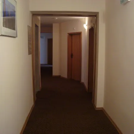Hotel Astra Ravda
