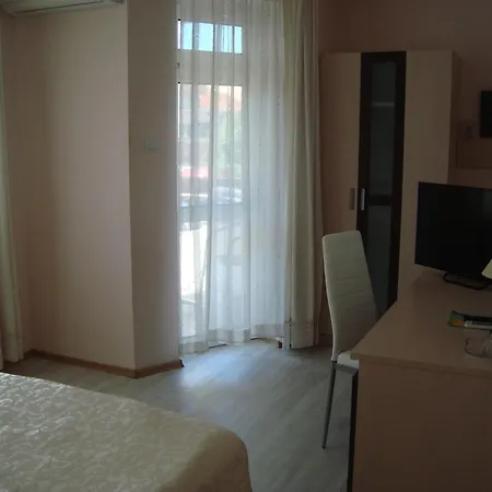 Hotel Astra
