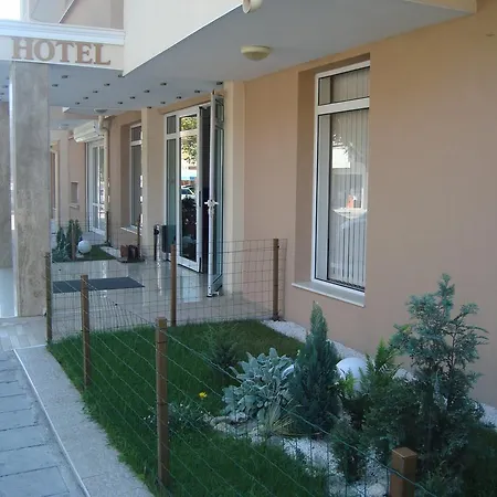 Hotel Astra 2*