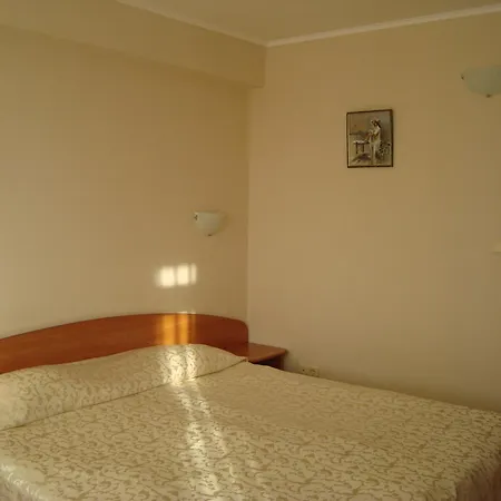 Astra Otel Ravda