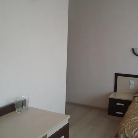 Astra Otel 2*