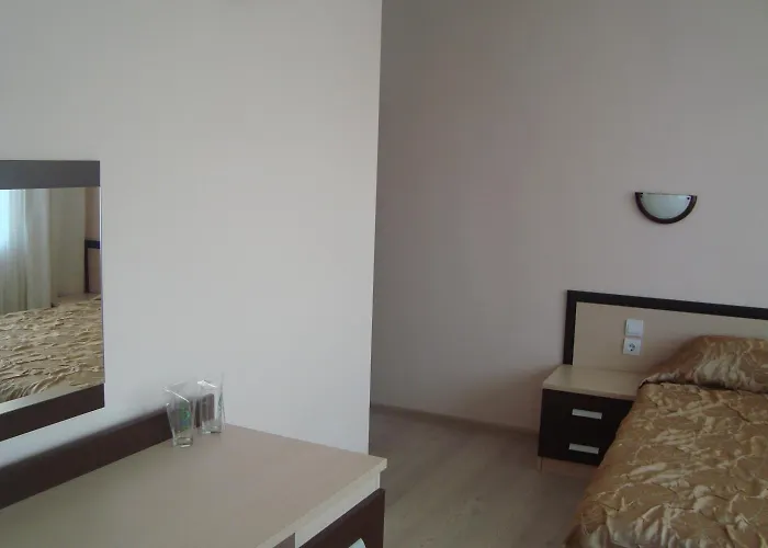 Astra Ξενοδοχείο 2*