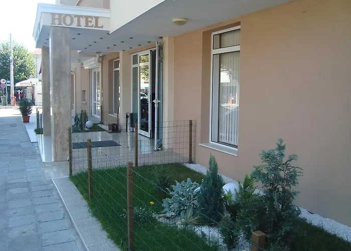 Ξενοδοχείο Astra 2*