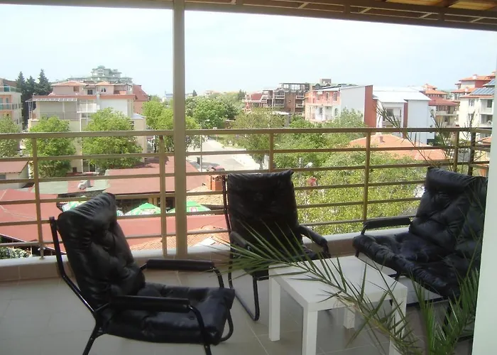 Astra Ξενοδοχείο Ράβντα